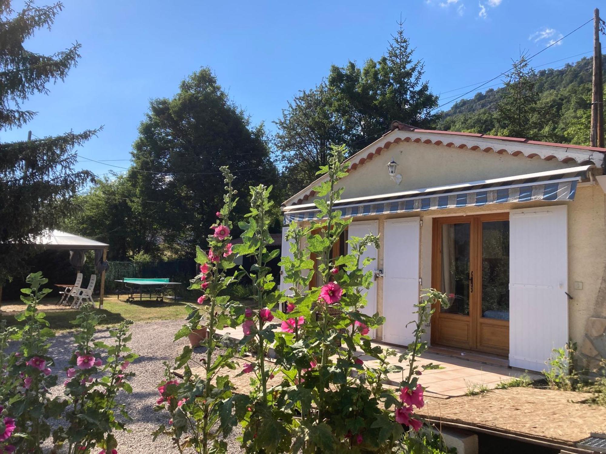 Studio Haut-Pays-Grasse Valderoure Ngoại thất bức ảnh